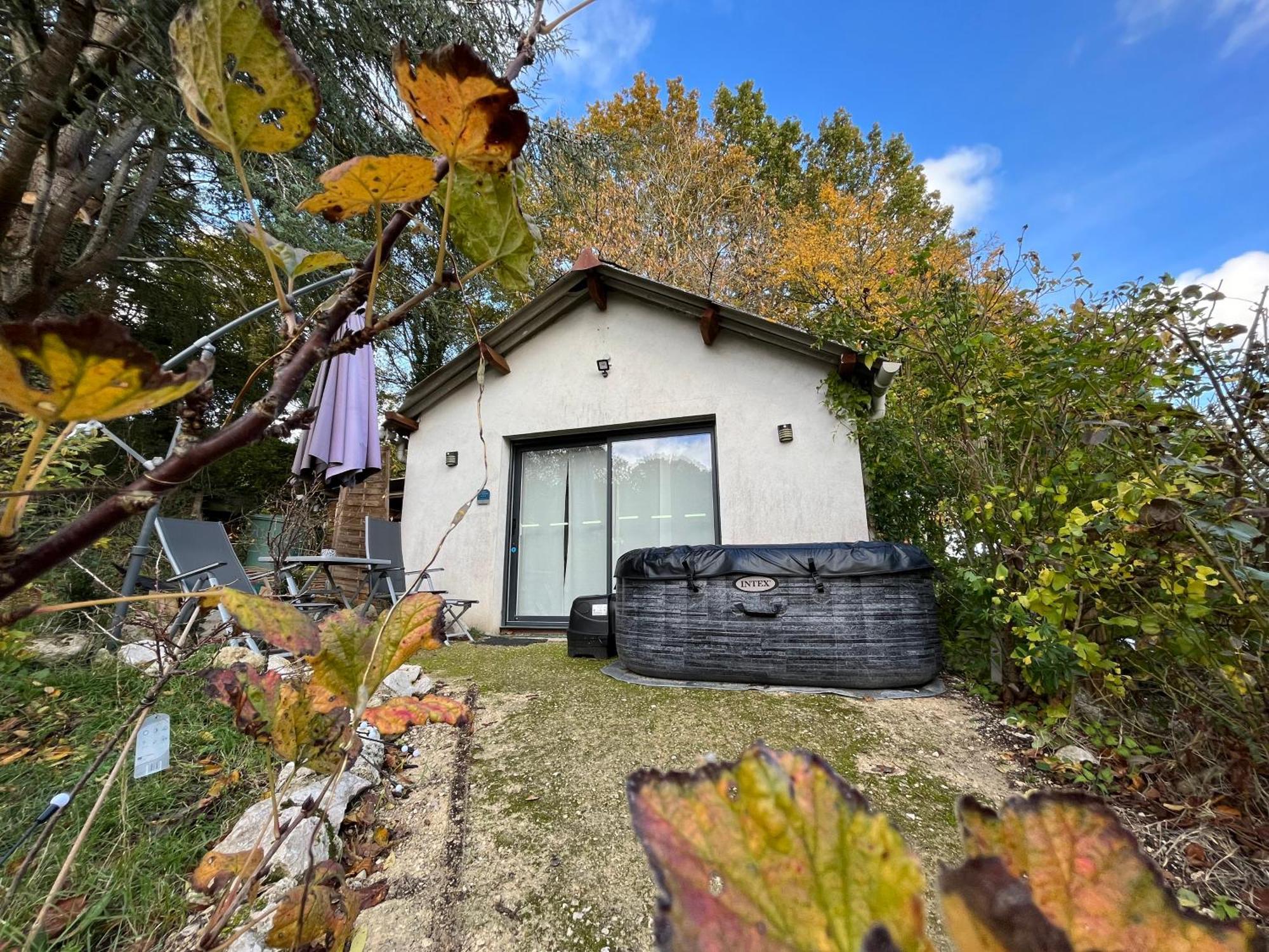 Cottage-Gite & Jacuzzi - Chez Flo & Marc Chouzy-sur-Cisse Екстериор снимка
